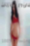 Swinger woman eating pussy